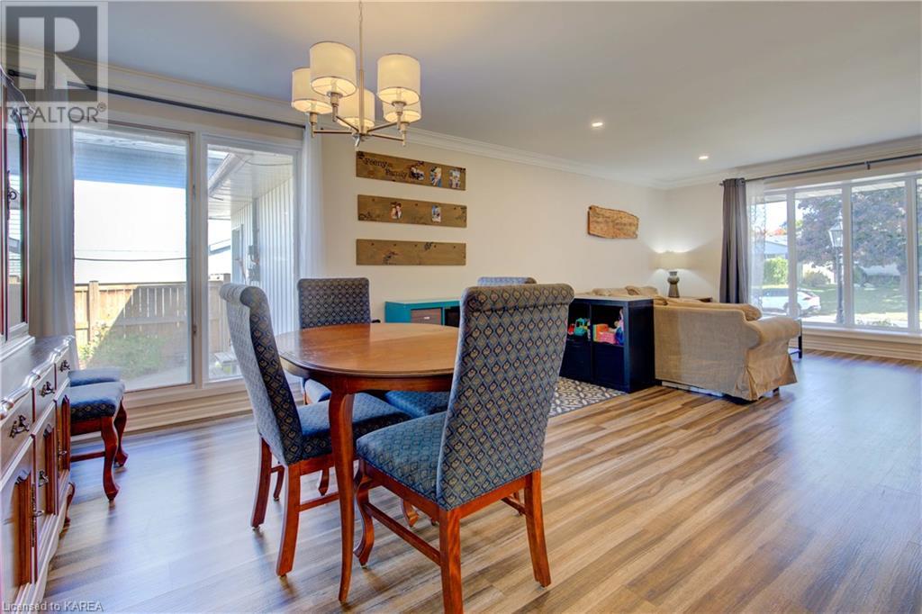 923 HUDSON Drive