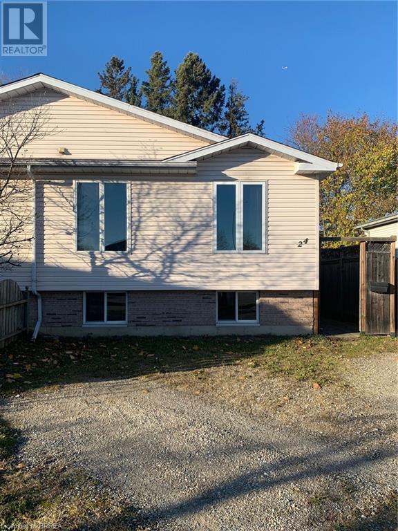24 IVY Crescent