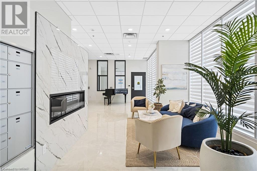 2 DUNDAS Street W Unit# 501