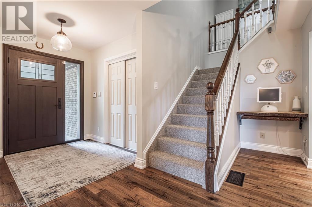 46 MISENER Road W