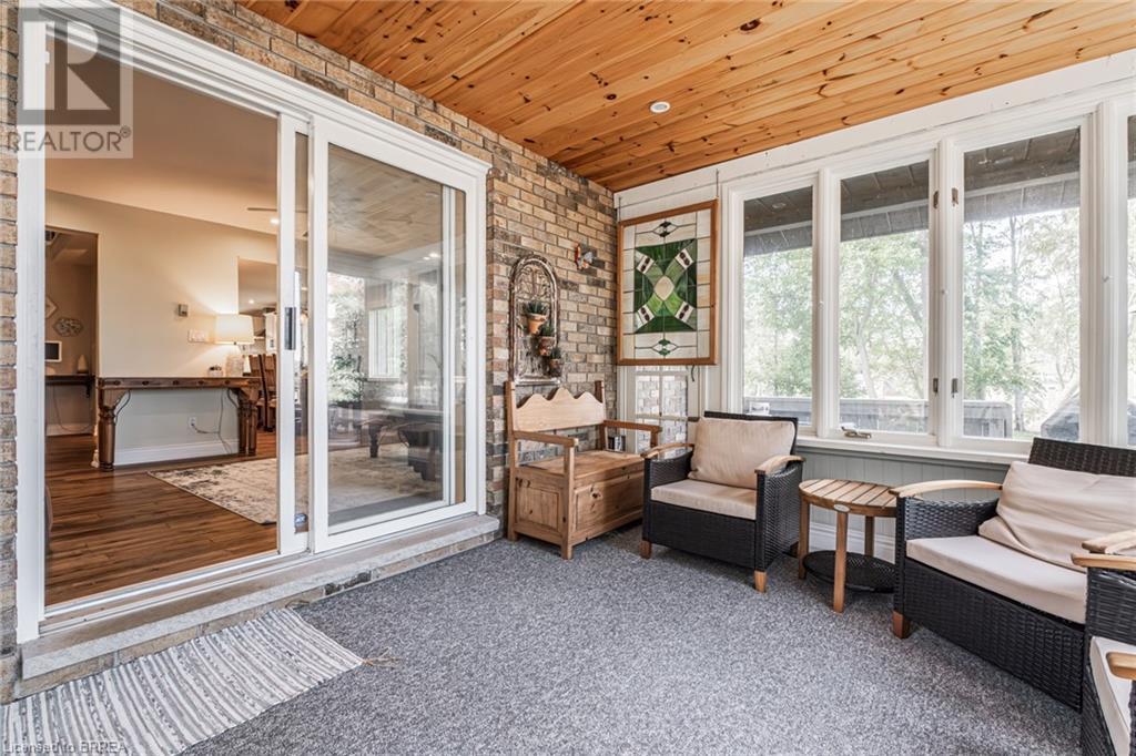 46 MISENER Road W