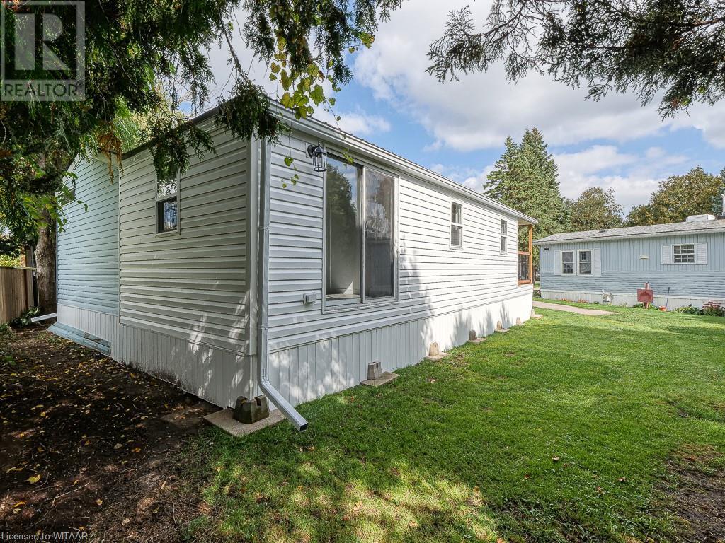 595487 OXFORD 59 Road Unit# 20