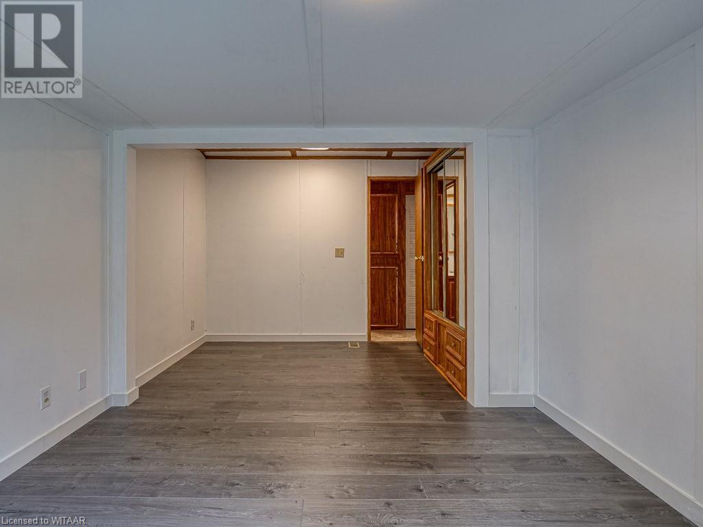595487 OXFORD 59 Road Unit# 20