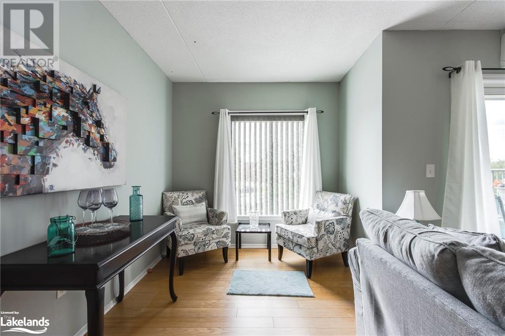 333 LAFONTAINE Road W Unit# 208