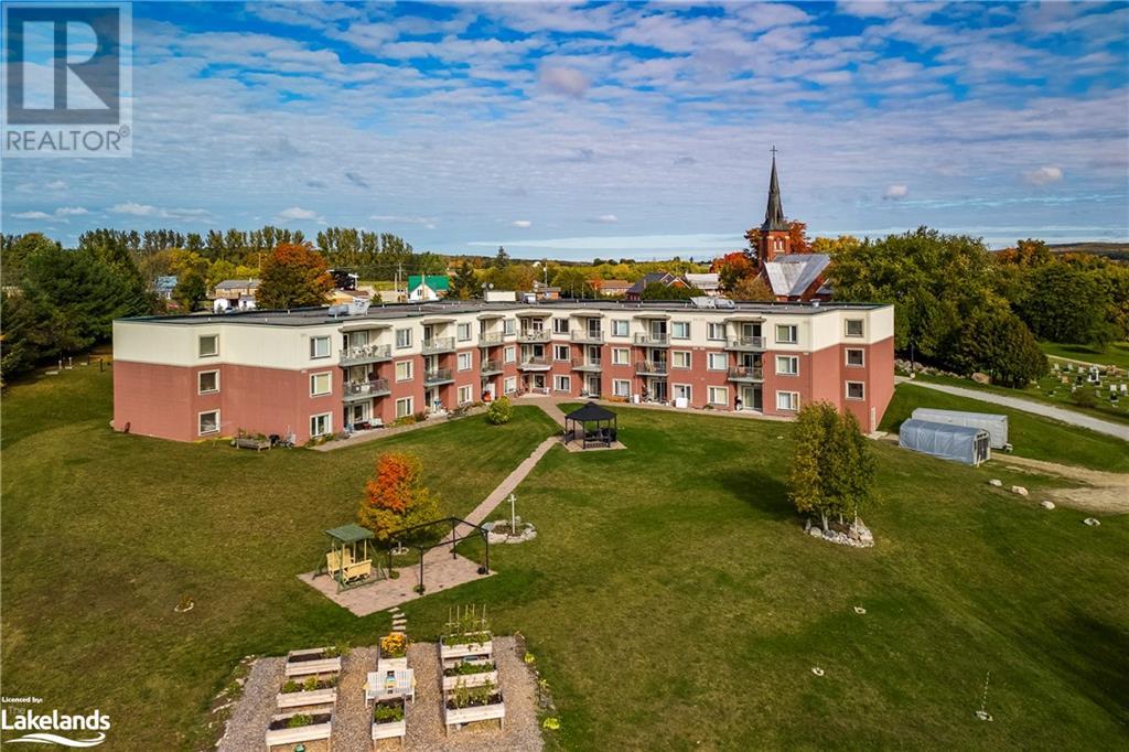 333 LAFONTAINE Road W Unit# 208