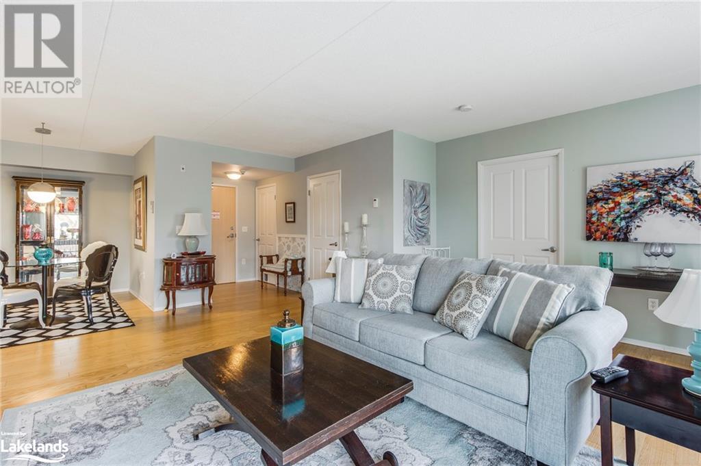 333 LAFONTAINE Road W Unit# 208