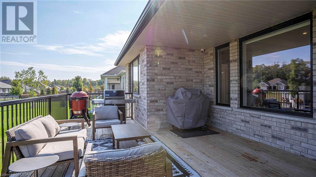 2056 LOCKWOOD CRESCENT Crescent