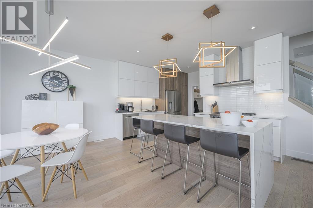 1820 CANVAS Way Unit# 8