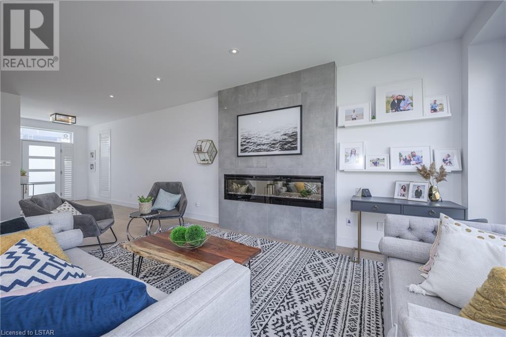 1820 CANVAS Way Unit# 8