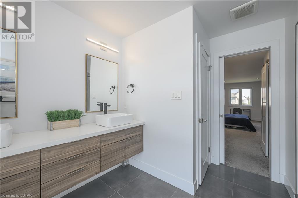 1820 CANVAS Way Unit# 8