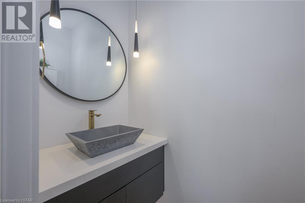 1820 CANVAS Way Unit# 8