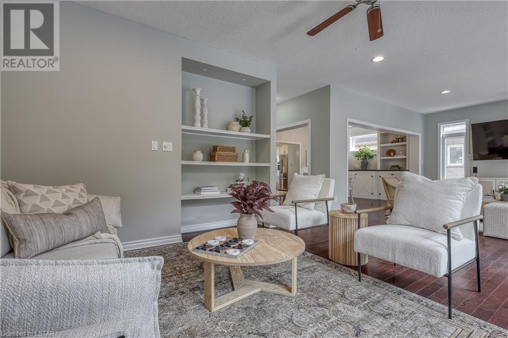 95 HUMMINGBIRD Lane