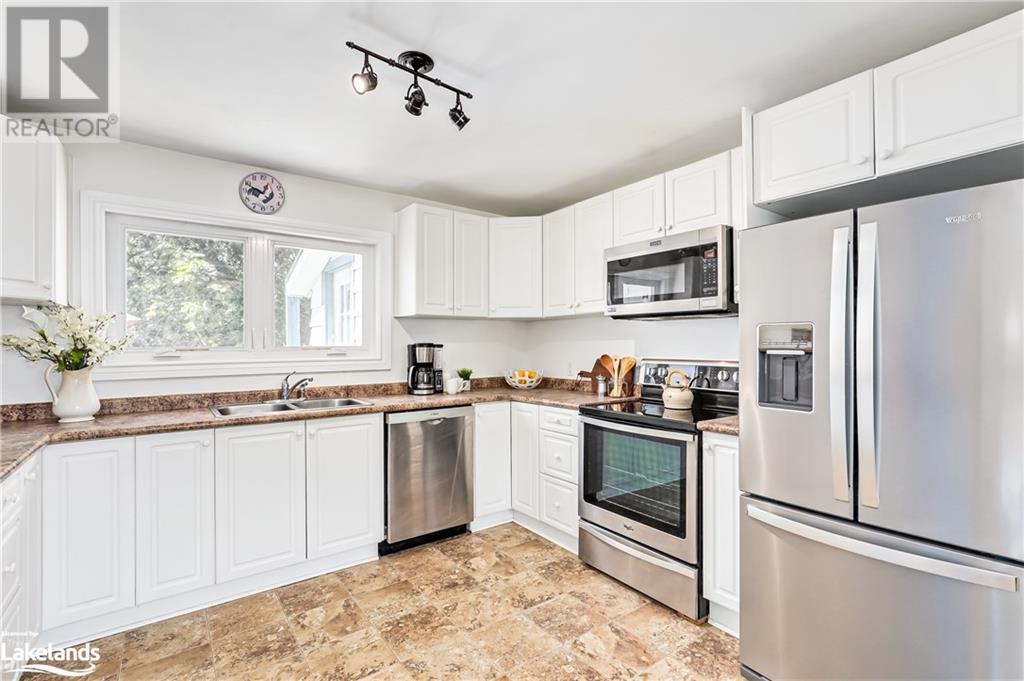 272 SYKES Street S Unit# A