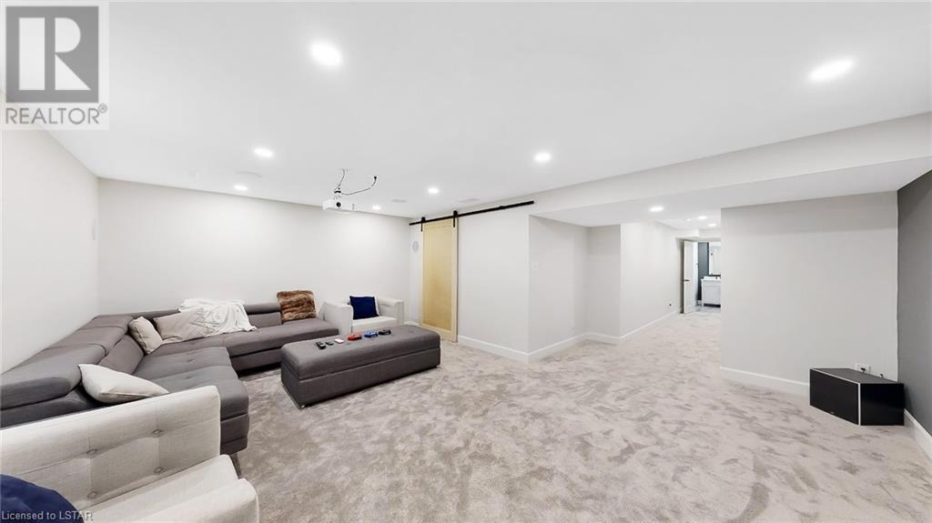 175 DOAN Drive Unit# 107