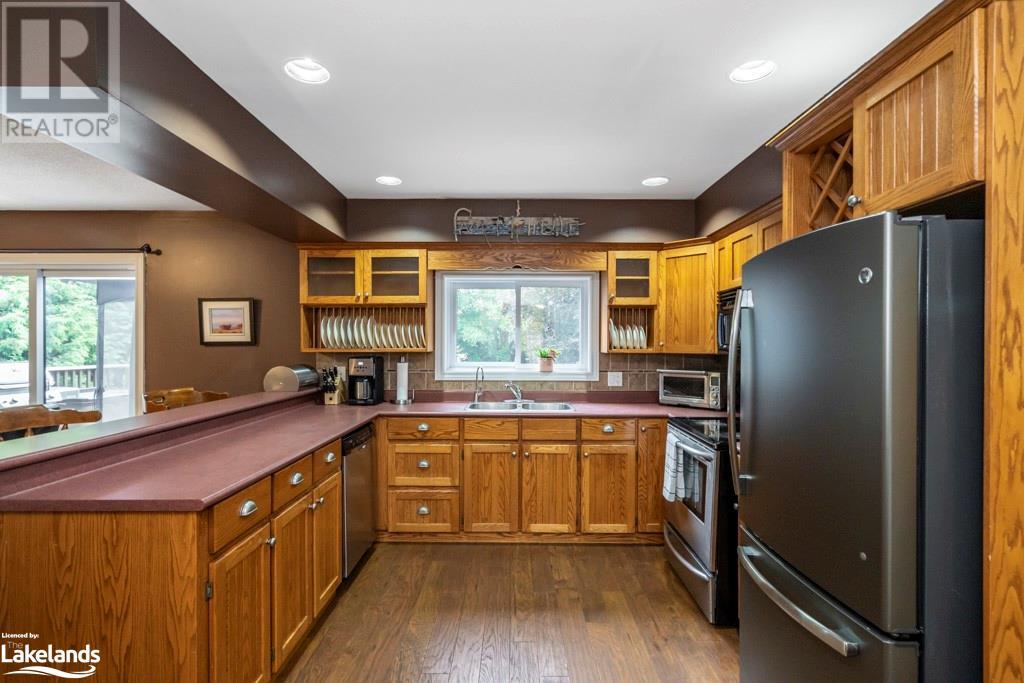 38 CORBEAU Crescent