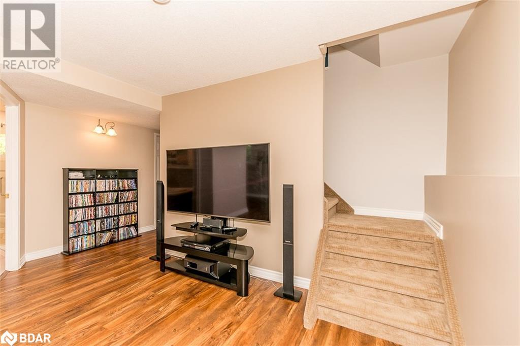 25 FAWN Crescent