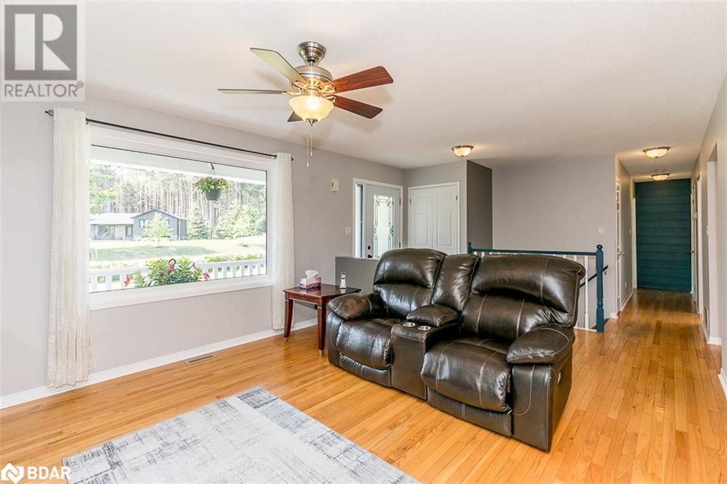 25 FAWN Crescent