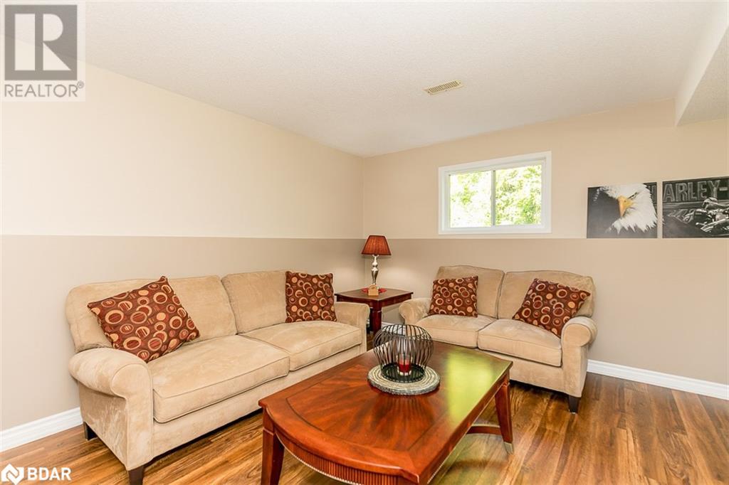 25 FAWN Crescent