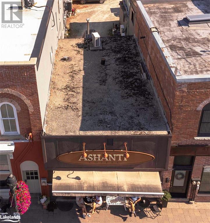 39 BRUCE Street S