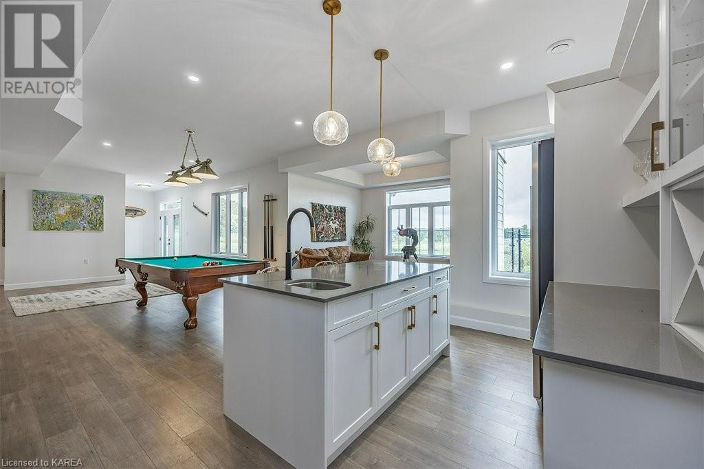 554 MAPLE LAWN Drive
