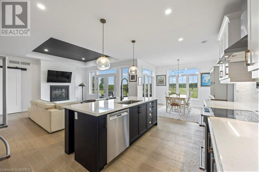 554 MAPLE LAWN Drive