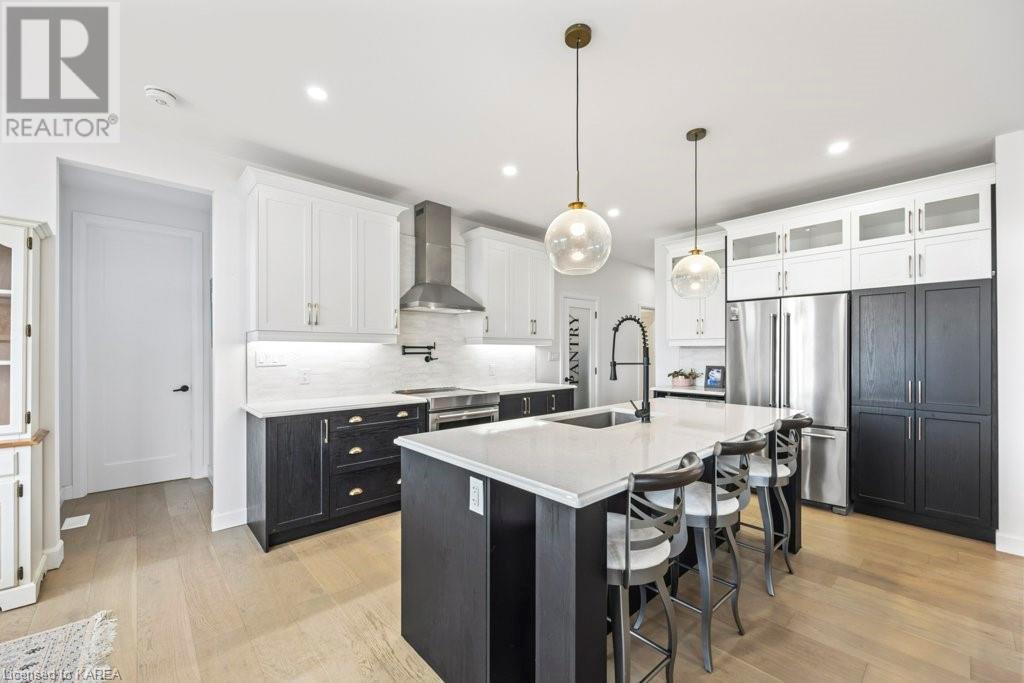 554 MAPLE LAWN Drive