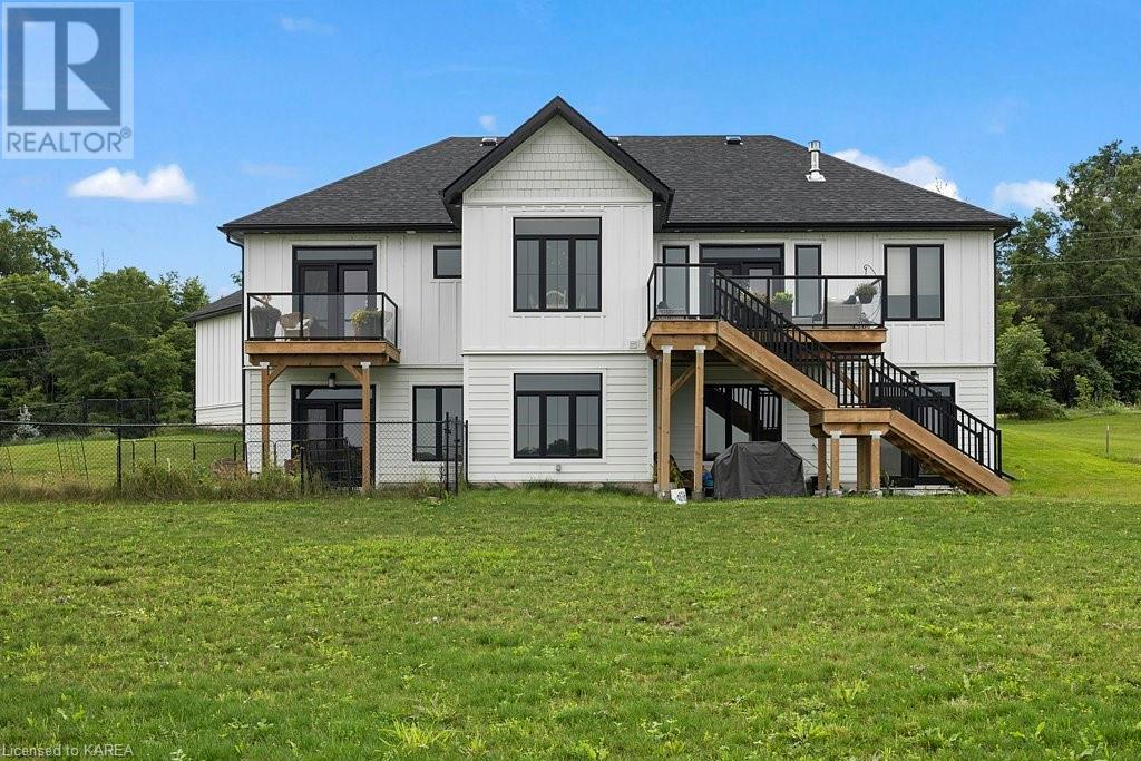 554 MAPLE LAWN Drive