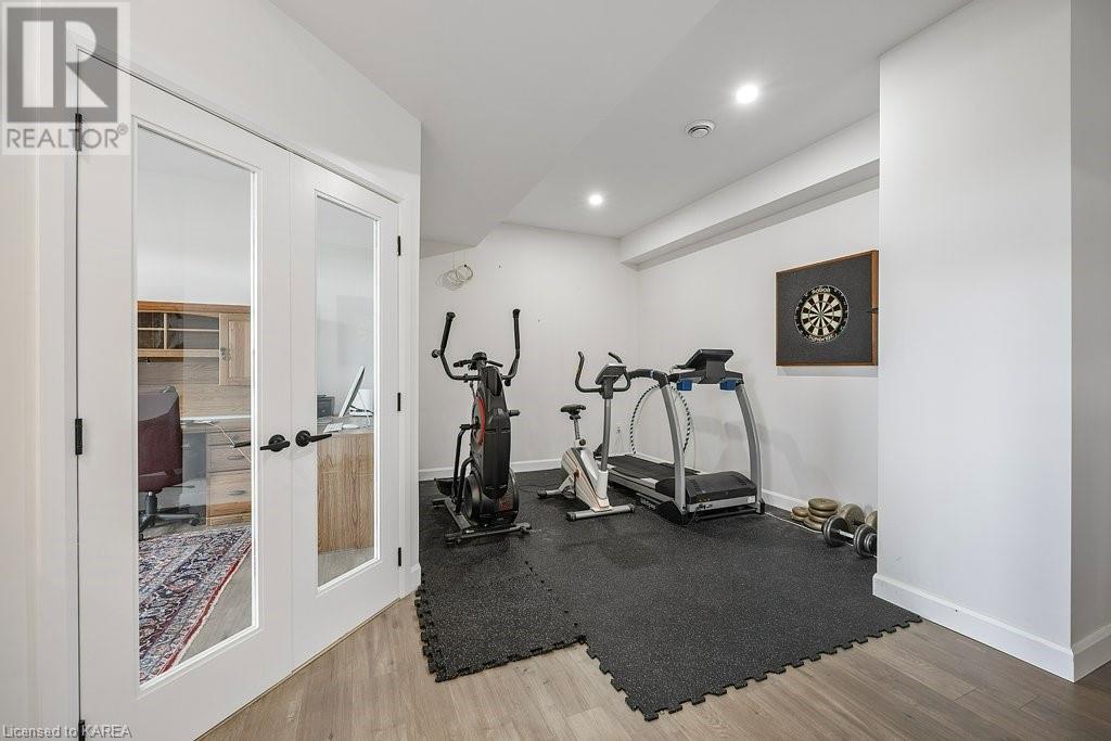554 MAPLE LAWN Drive