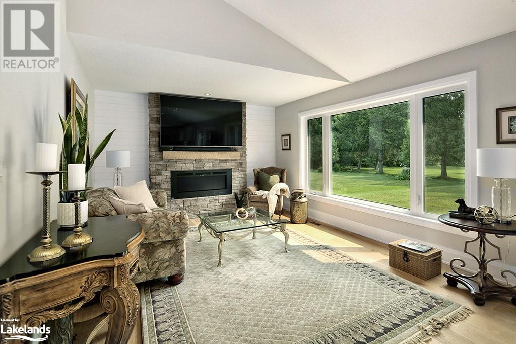 107 IRON WOOD Drive