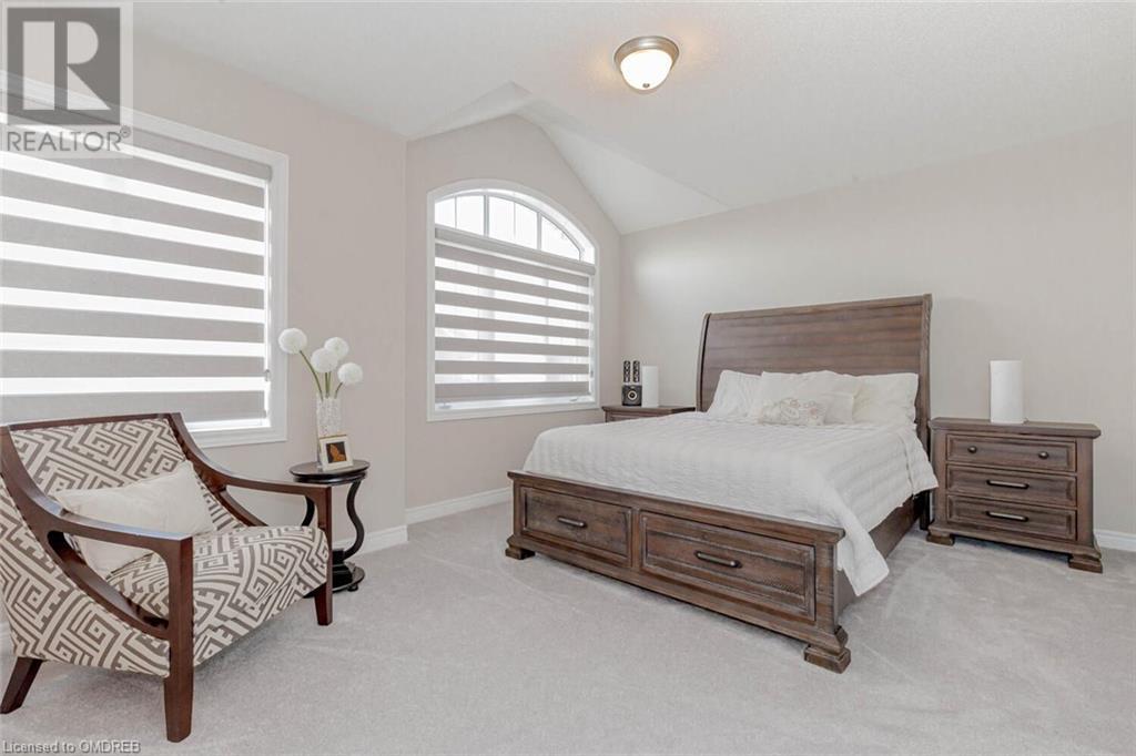 19 ROBBINS Ridge