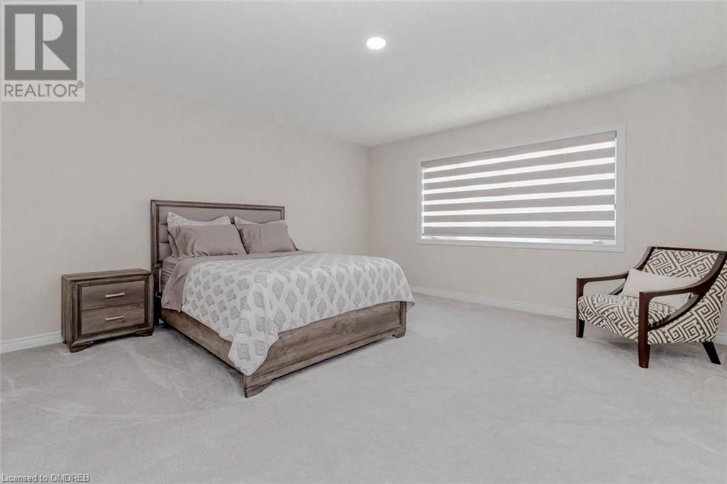 19 ROBBINS Ridge