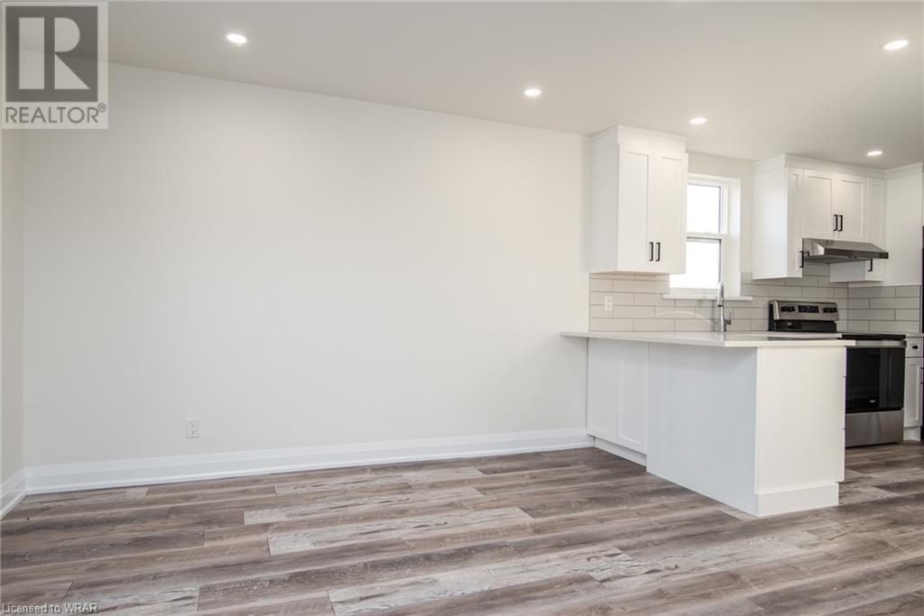 601 LANCASTER Street Unit# Upper