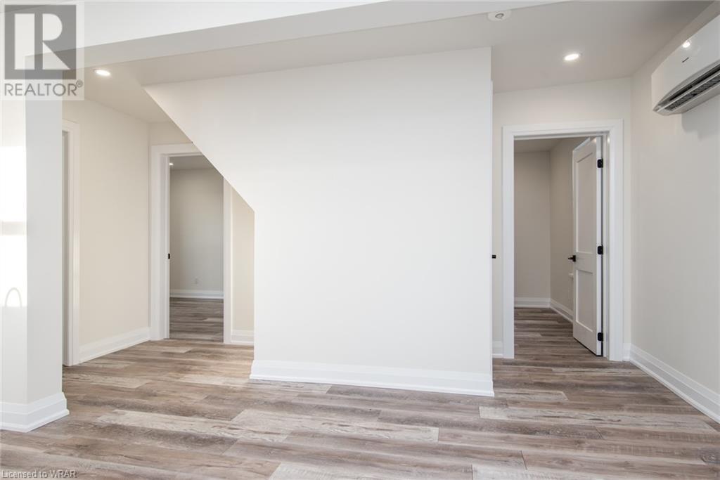 601 LANCASTER Street Unit# Upper