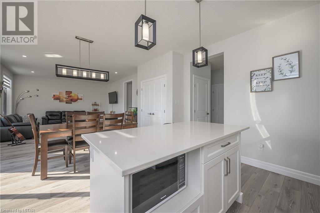 121 RENAISSANCE Drive