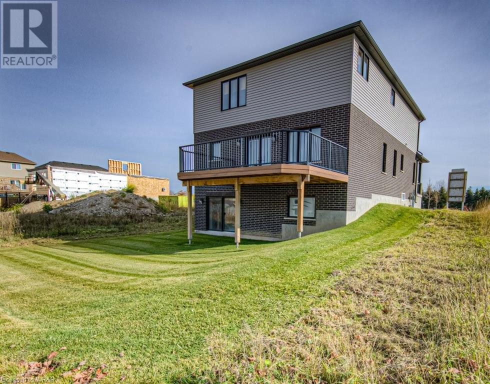 14 KISSING BRIDGE Drive