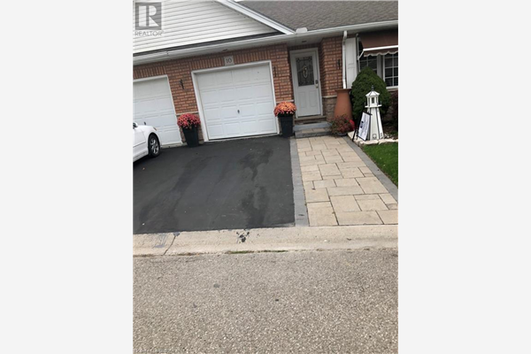10 CLONMEL Lane, Port Dover