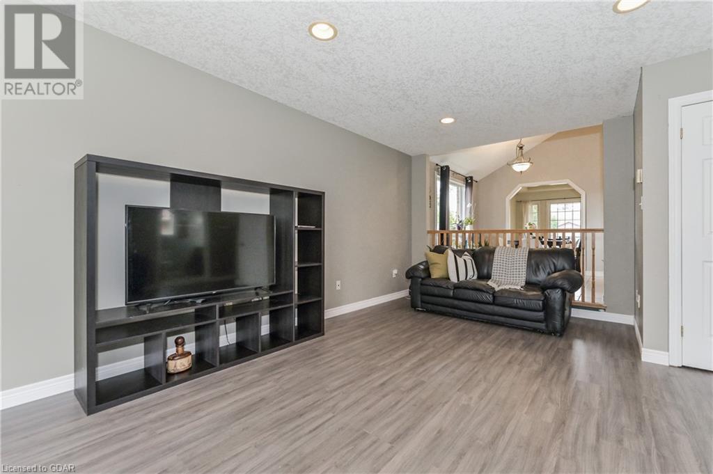 143 BELLAMY Crescent