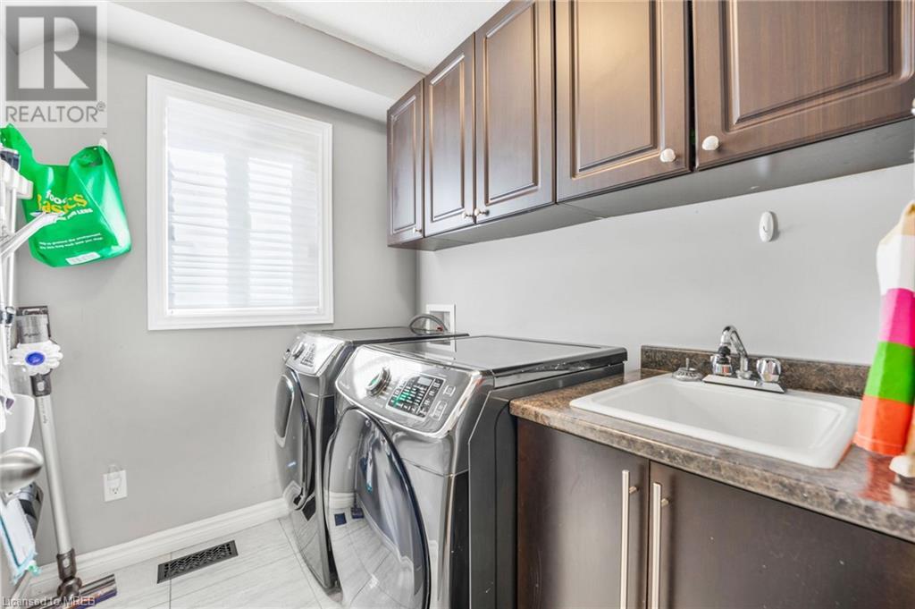 468 FAIRWAY Road