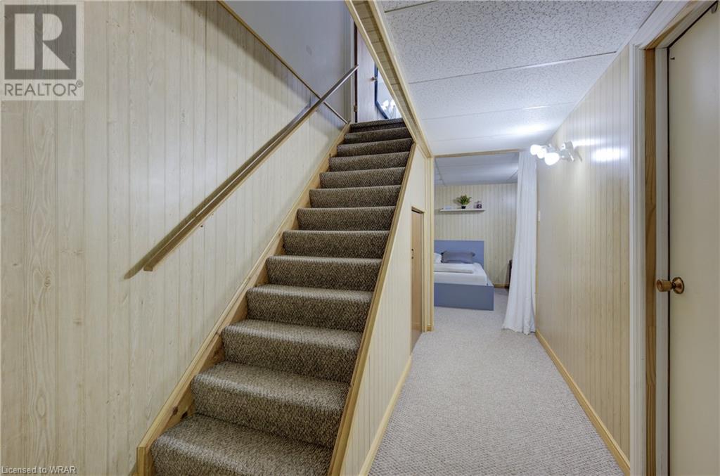 681 PINEROW Crescent Unit# A