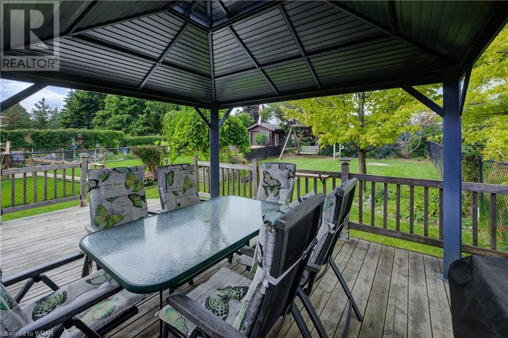 681 PINEROW Crescent Unit# A