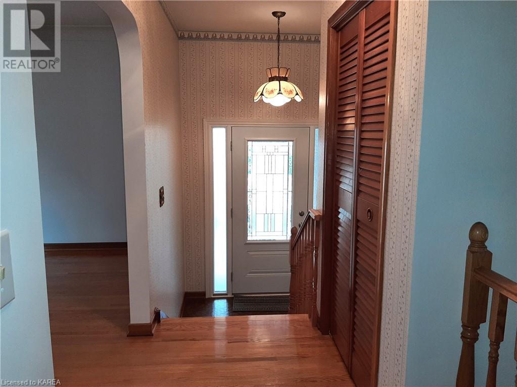 11 RUNNYMEDE Road