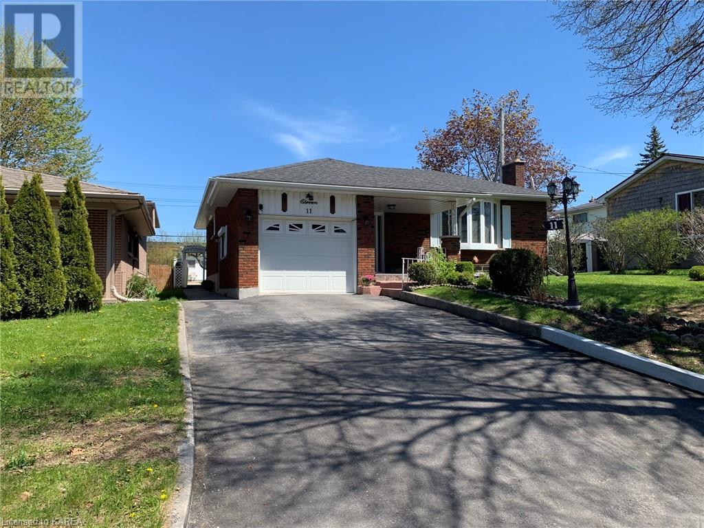 11 RUNNYMEDE Road
