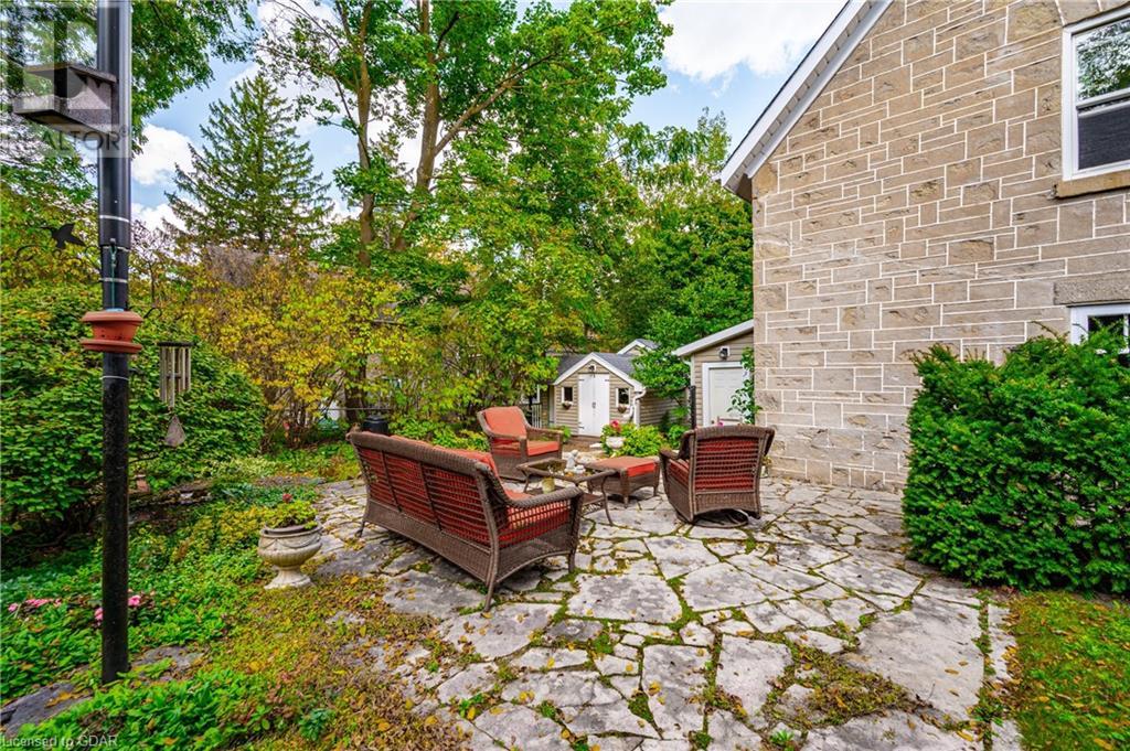 425 PROVOST Lane