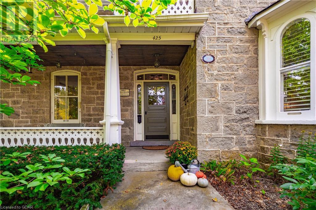 425 PROVOST Lane