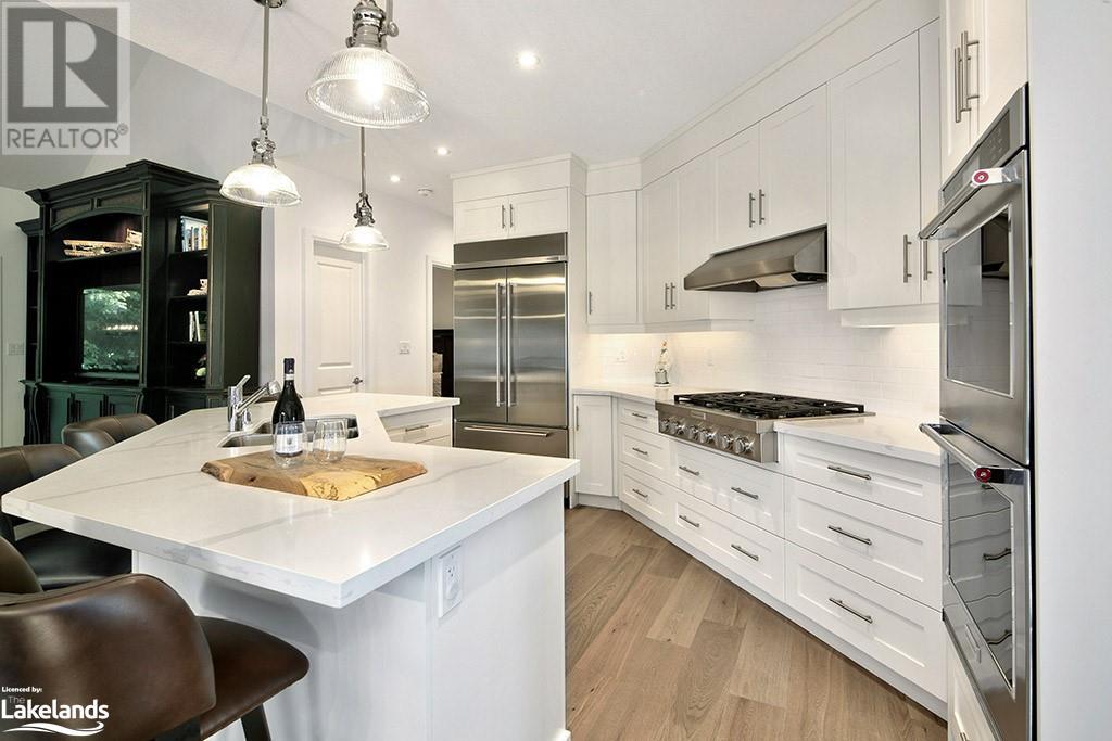 104 SCHOONERS Lane