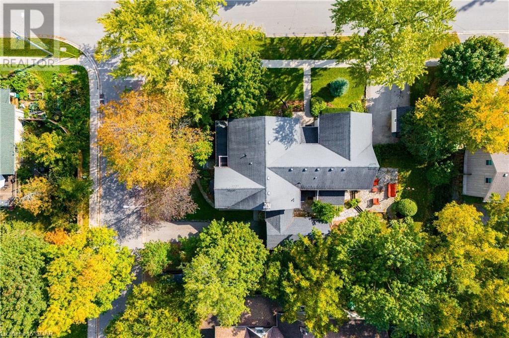 425 PROVOST Lane