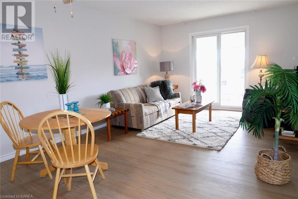 580 ARMSTRONG Road Unit# 411