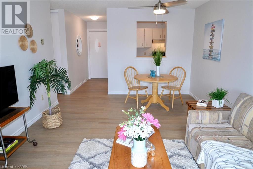 580 ARMSTRONG Road Unit# 411
