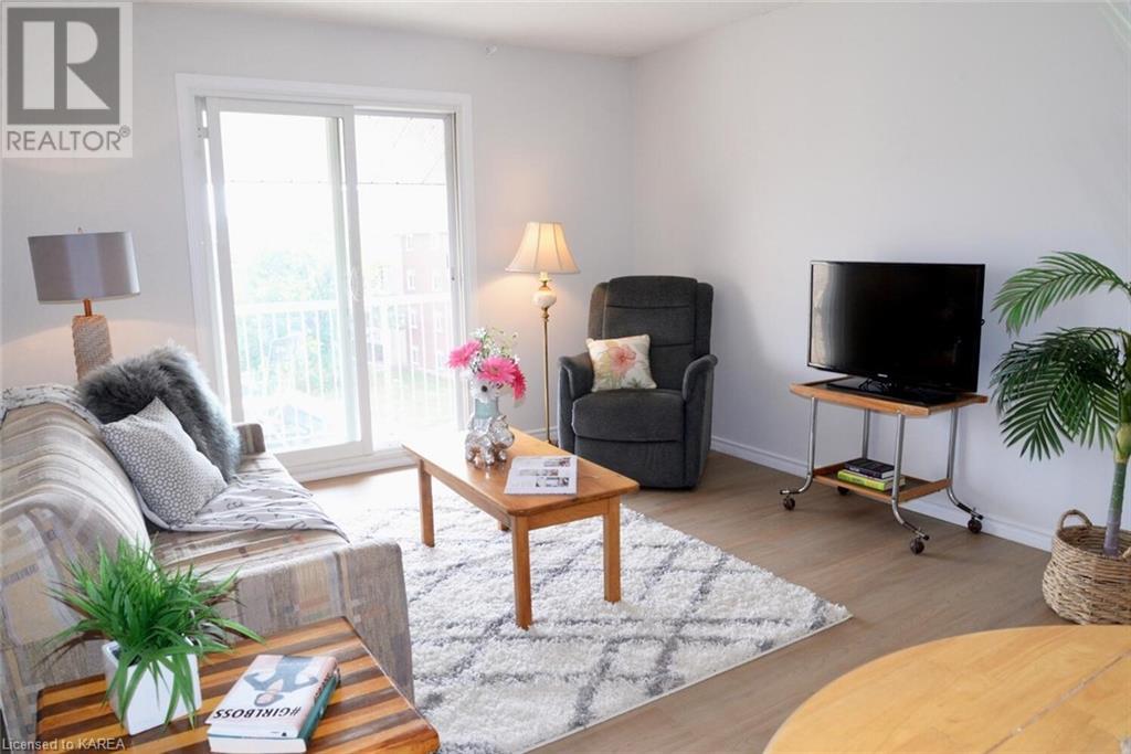 580 ARMSTRONG Road Unit# 411