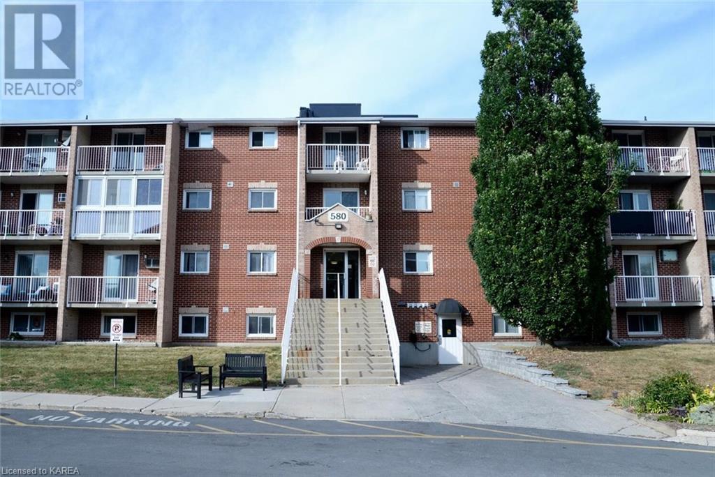 580 ARMSTRONG Road Unit# 411